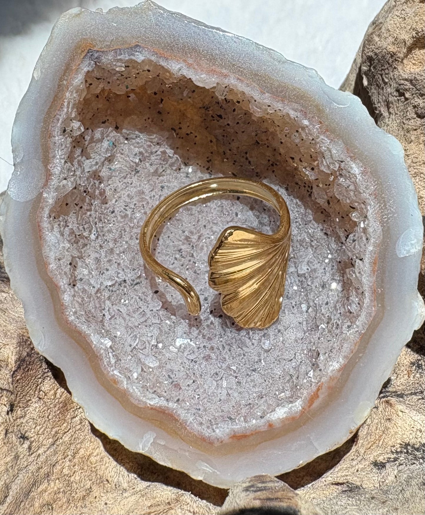Bague "Coquillage dorée"